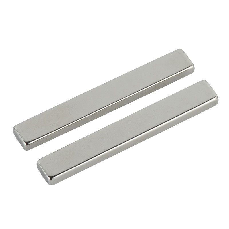 Magnetis sentinam motricium